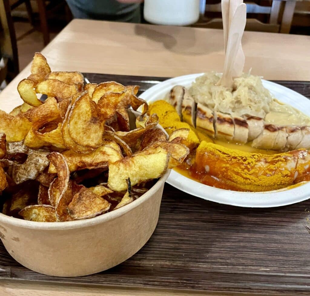 spiraled potatoes and curry-wurst