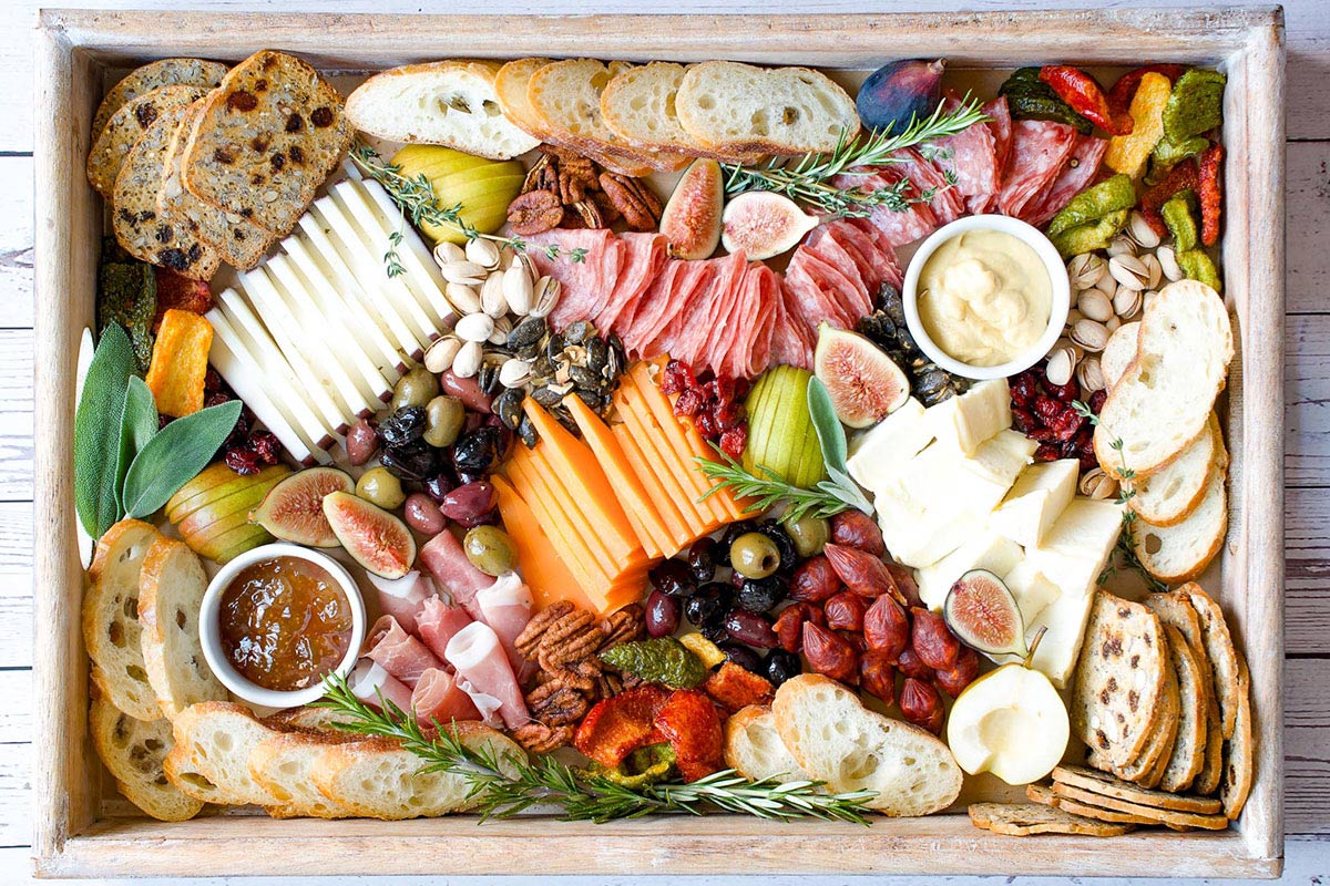 How to Make a Thanksgiving Charcuterie Board - Plan to Eat